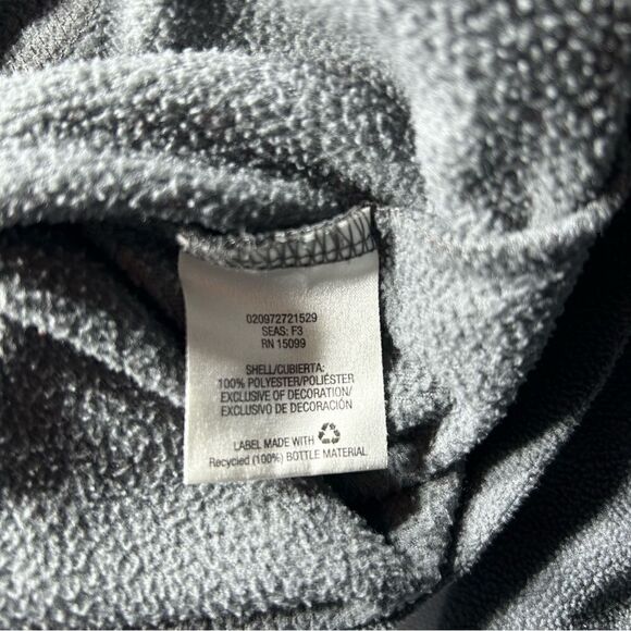 Nordic Track Gray and Blue Fleece Polo Size Med, SKU: 5-4310 - Picture 4 of 7